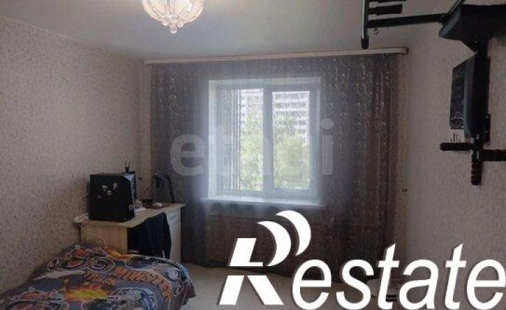 3-комн квартира Парковый проспект, 42,  д. 42
