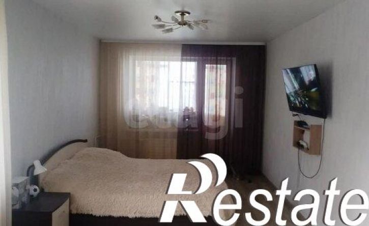 3-комн квартира Парковый проспект, 42,  д. 42