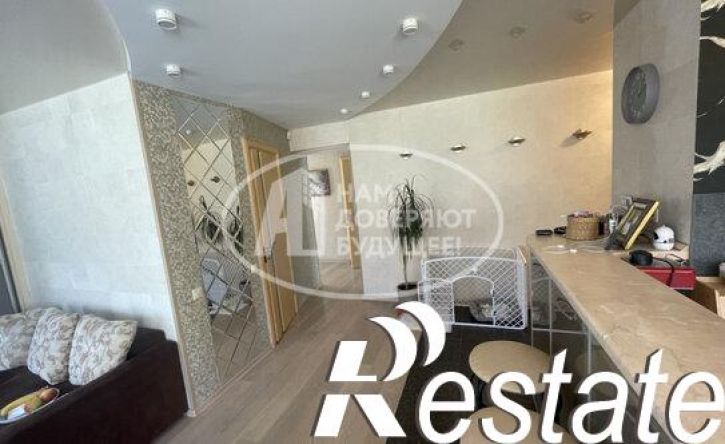 3-комн квартира улица Клары Цеткин, 15,  д. 15