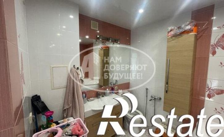 3-комн квартира улица Клары Цеткин, 15,  д. 15