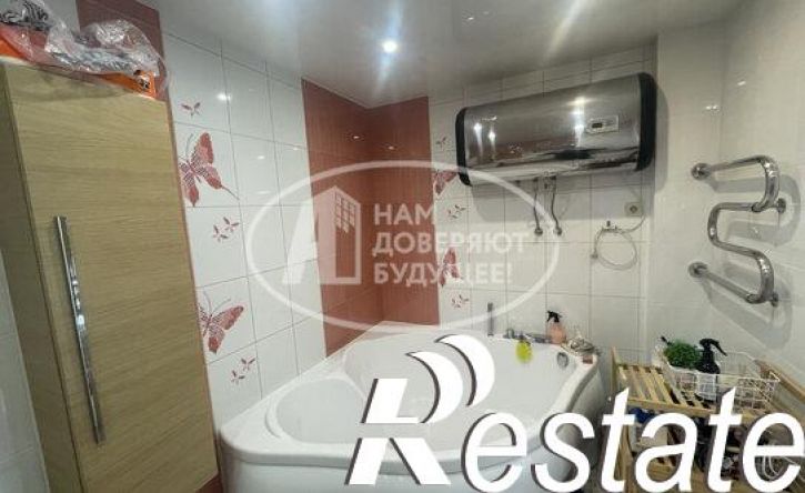 3-комн квартира улица Клары Цеткин, 15,  д. 15