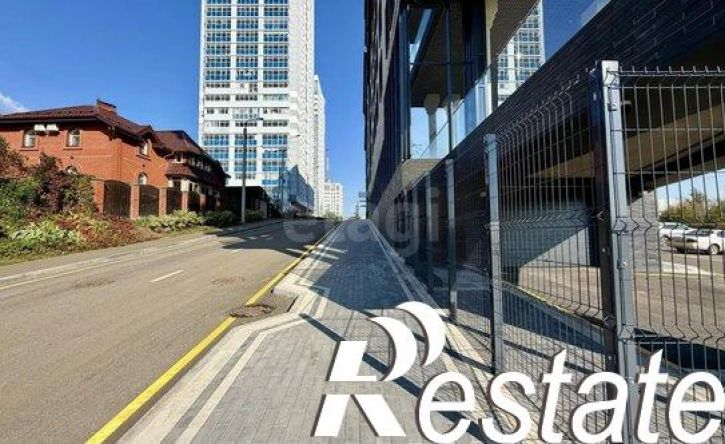 3-комн квартира улица Фрезеровщиков, 67А,  д. 67А