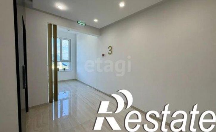 3-комн квартира улица Фрезеровщиков, 67А,  д. 67А