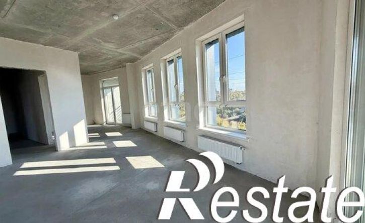 5-комн квартира улица Фрезеровщиков, 67А,  д. 67А