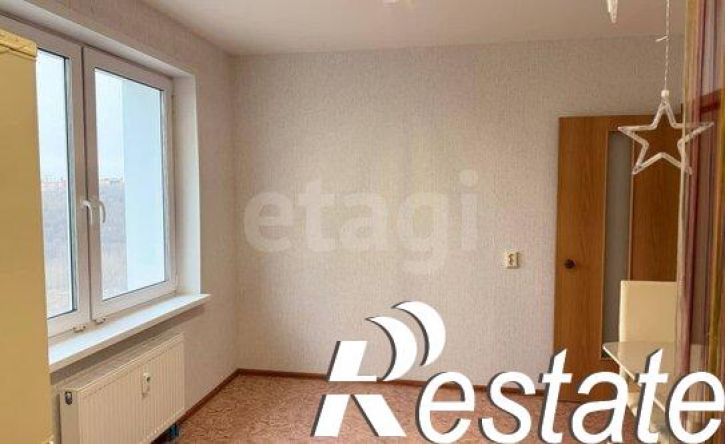 2-комн квартира улица Красные Казармы, 64,  д. 64