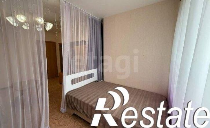 2-комн квартира улица Красные Казармы, 64,  д. 64