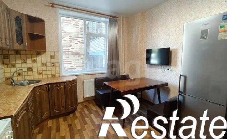 2-комн квартира улица Решетникова, 24,  д. 24