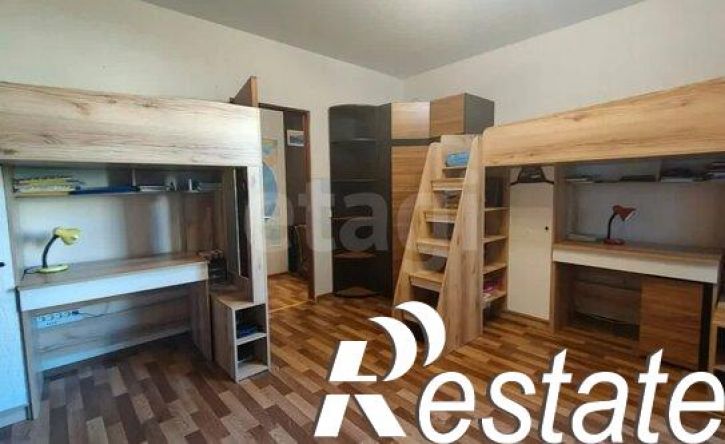 2-комн квартира улица Решетникова, 24,  д. 24