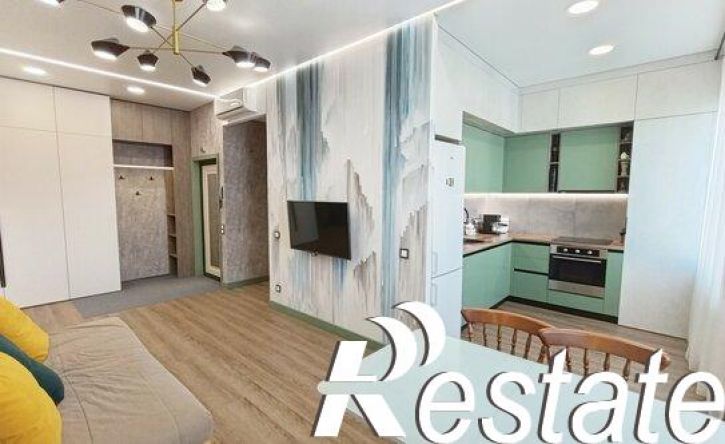 3-комн квартира улица Александра Турчевича, 8,  д. 8