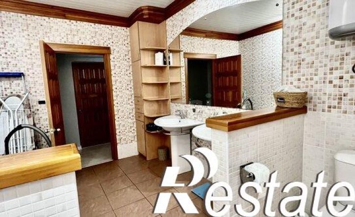 4-комн квартира Уинская улица, 5,  д. 5