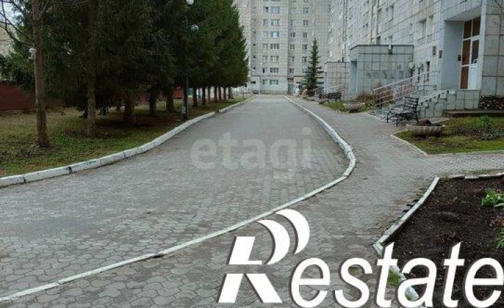 3-комн квартира улица Мильчакова, 19,  д. 19