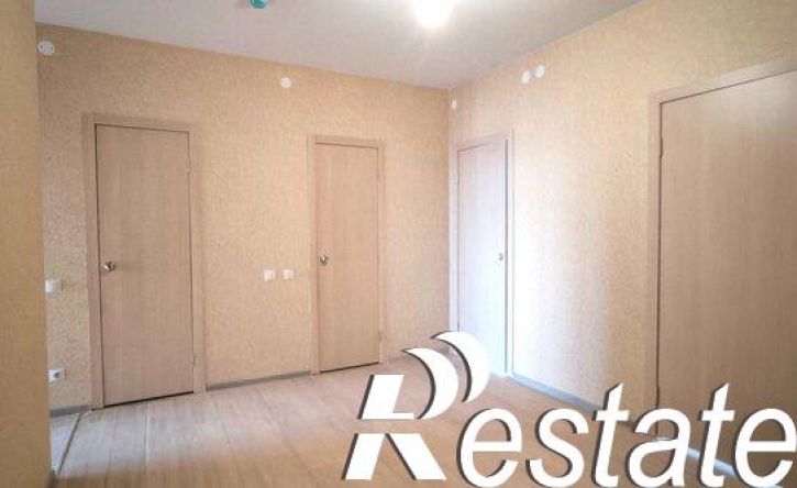 3-комн квартира Углеуральская улица, 25,  д. 25
