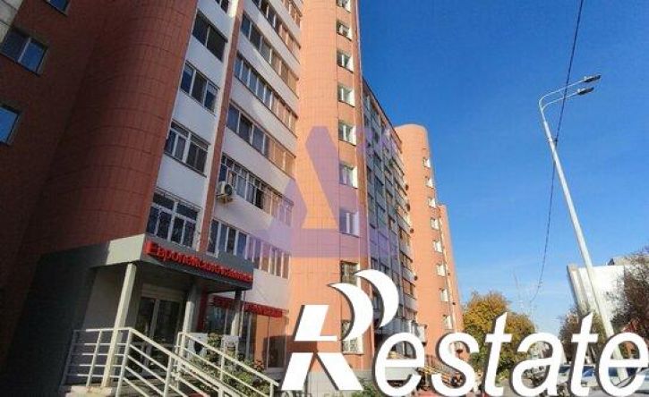 4-комн квартира Екатерининская улица, 48,  д. 48