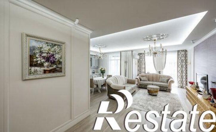 4-комн квартира улица Революции, 21,  д. 21