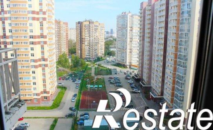 2-комн квартира улица Карпинского, 112,  д. 112