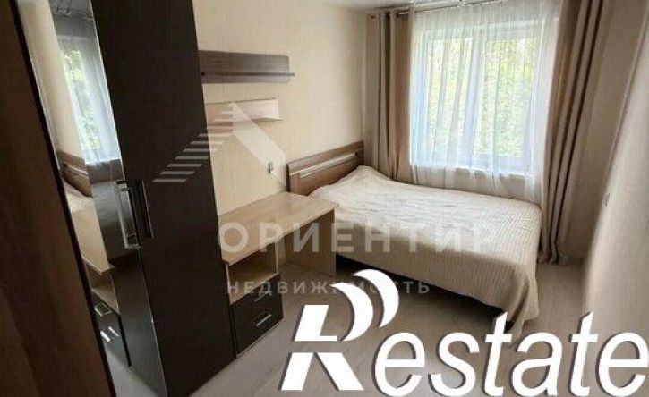 3-комн квартира улица Мильчакова, 28,  д. 28