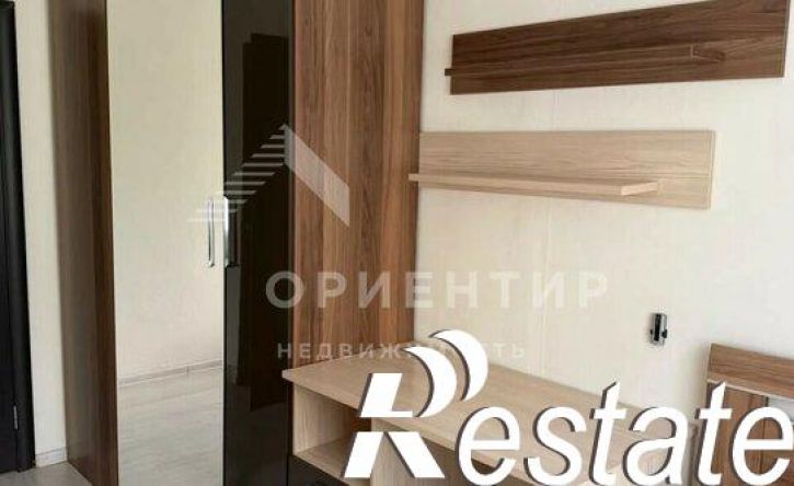 3-комн квартира улица Мильчакова, 28,  д. 28