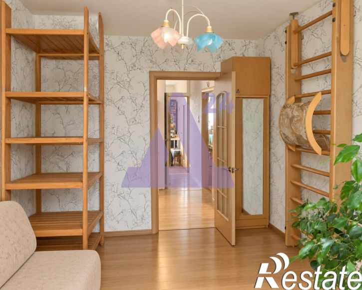 3-комн квартира улица Пушкарская, дом 67