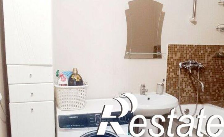 2-комн квартира шоссе Космонавтов, 215,  д. 215