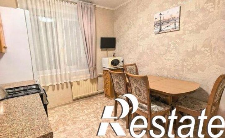 3-комн квартира Парковый проспект, 15/6А,  д. 15/6А