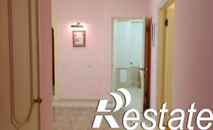 4-комн квартира Сибирская улица, 52,  д. 52