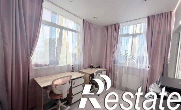 2-комн квартира улица Карпинского, 110А,  д. 110А