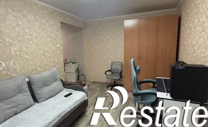 2-комн квартира проспект Декабристов, 15,  д. 15