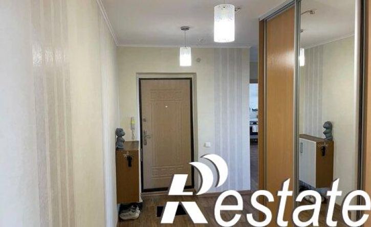 3-комн квартира улица Комбайнёров, 39Б,  д. 39Б