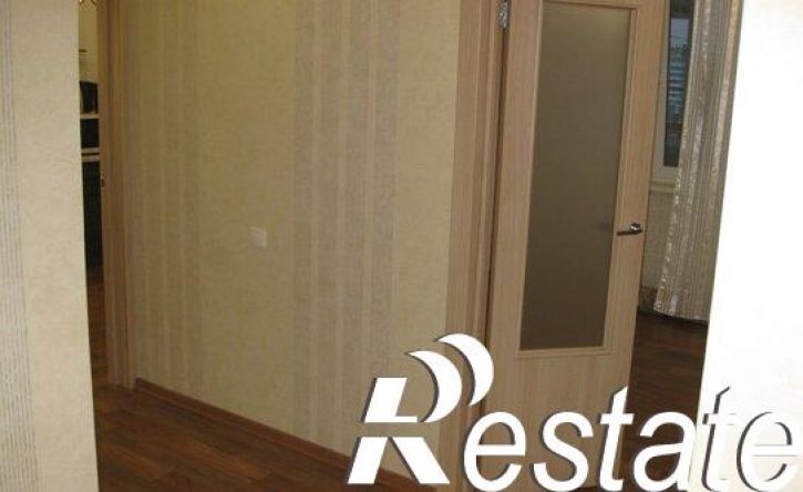 3-комн квартира улица Комбайнёров, 39Б,  д. 39Б