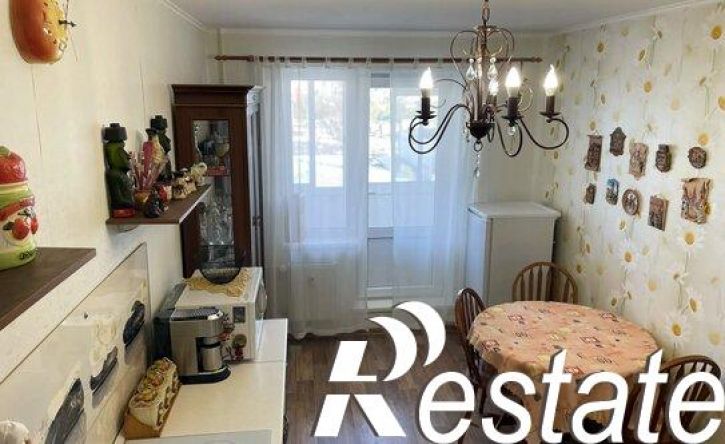 3-комн квартира улица Комбайнёров, 39Б,  д. 39Б