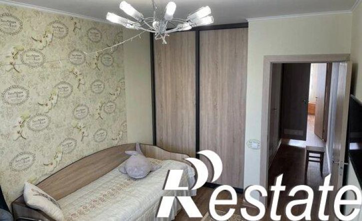 3-комн квартира улица Комбайнёров, 39Б,  д. 39Б