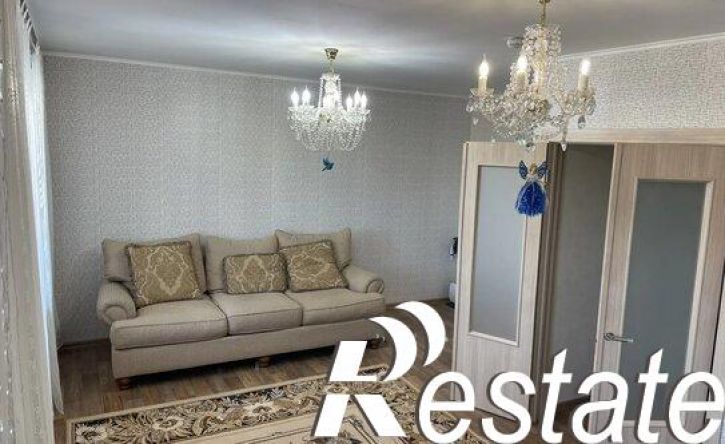 3-комн квартира улица Комбайнёров, 39Б,  д. 39Б