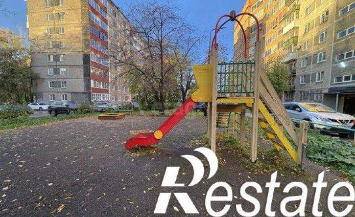 2-комн квартира Хрустальная улица, 8,  д. 8