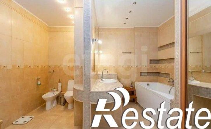 3-комн квартира Красновишерская улица, 39,  д. 39