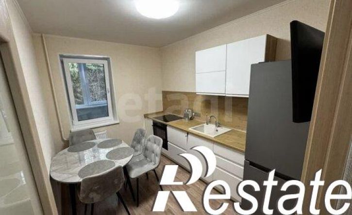 2-комн квартира улица 5-я Каховская, 8В,  д. 8В