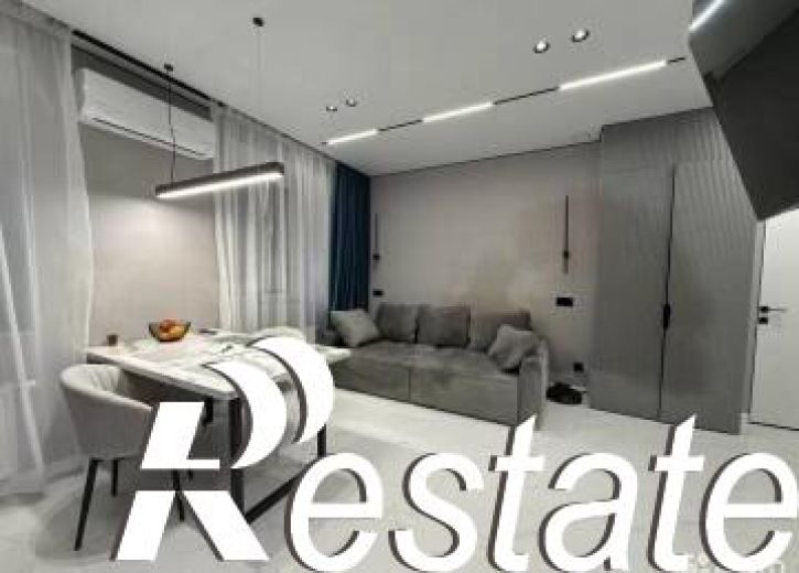 2-комн квартира улица Советской Армии, 82,  д. 82