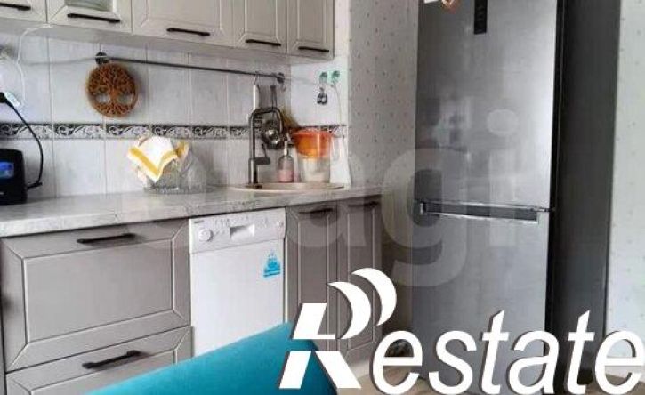 4-комн квартира бульвар Гагарина, 70А,  д. 70А