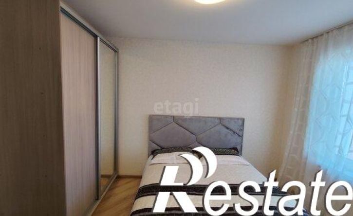 2-комн квартира улица Красные Казармы, 64,  д. 64