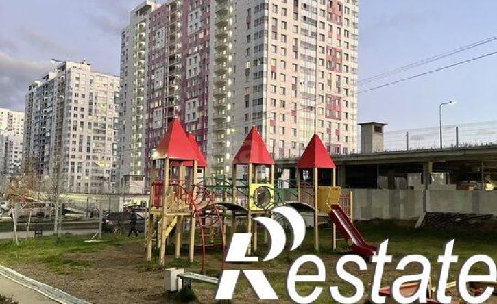 3-комн квартира улица Василия Татищева, 4,  д. 4