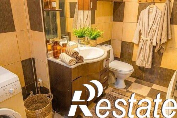 2-комн квартира Красновишерская улица, 39,  д. 39