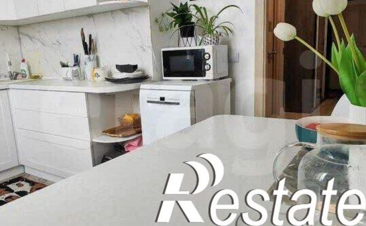 2-комн квартира улица Милиционера Власова, 4А,  д. 4А