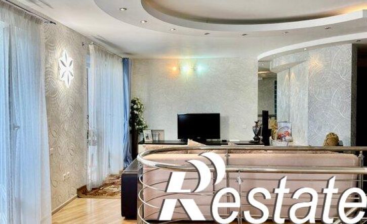 4-комн квартира улица Вильямса, 24,  д. 24