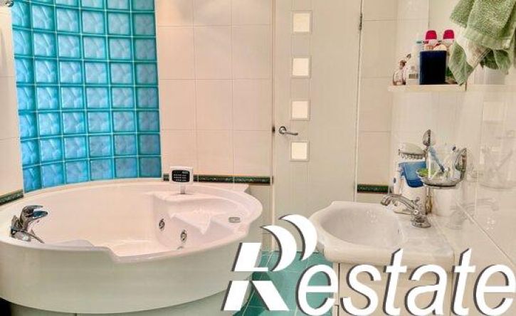 4-комн квартира улица Вильямса, 24,  д. 24